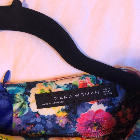 Zara Floral Dress Sz medium - Picture 6 of 10
